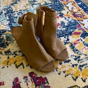 I never wear these. Super cute!! Perfect condition